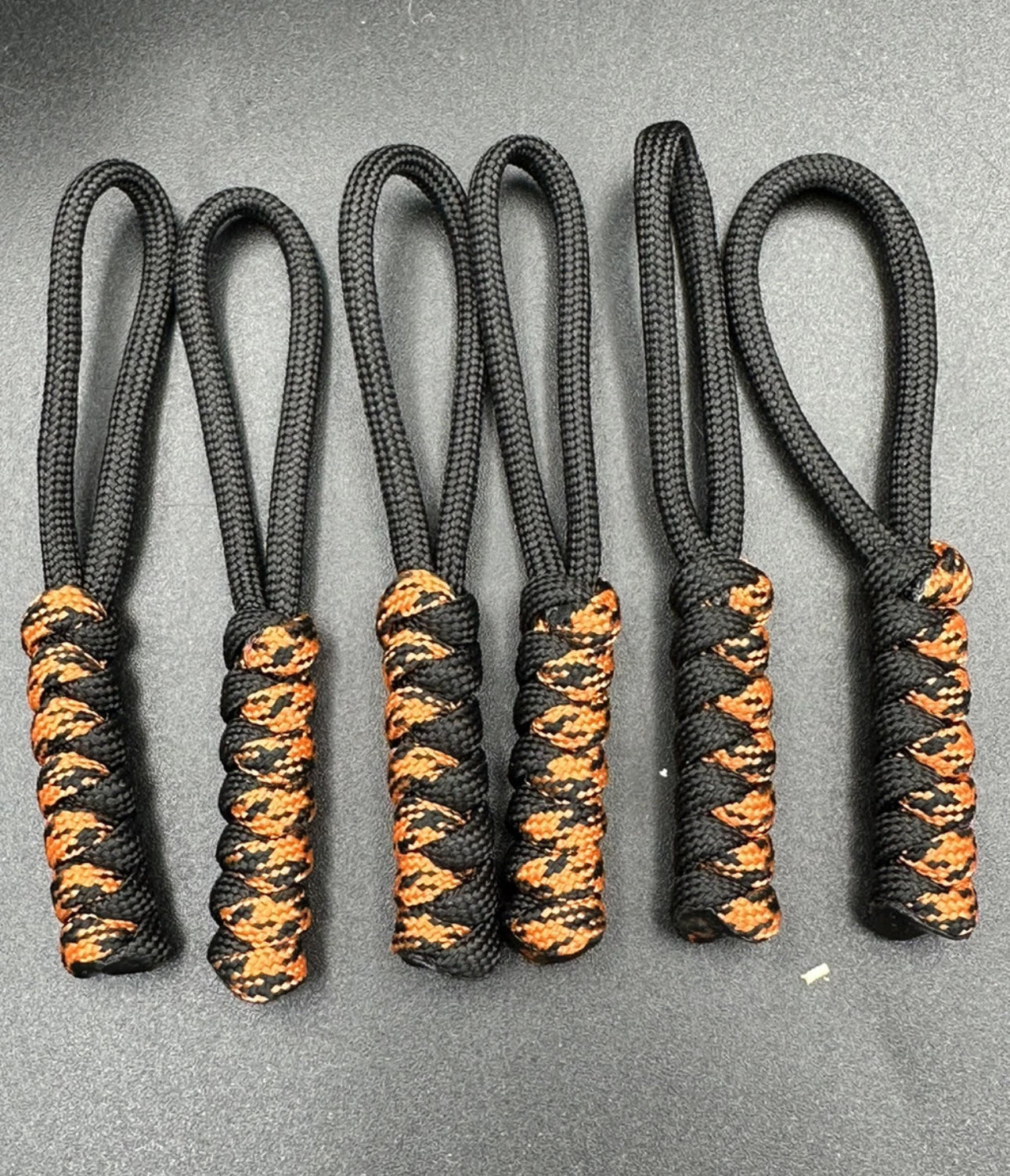 Paracord zipper pulls in packs of 6 limited edition Halloween range