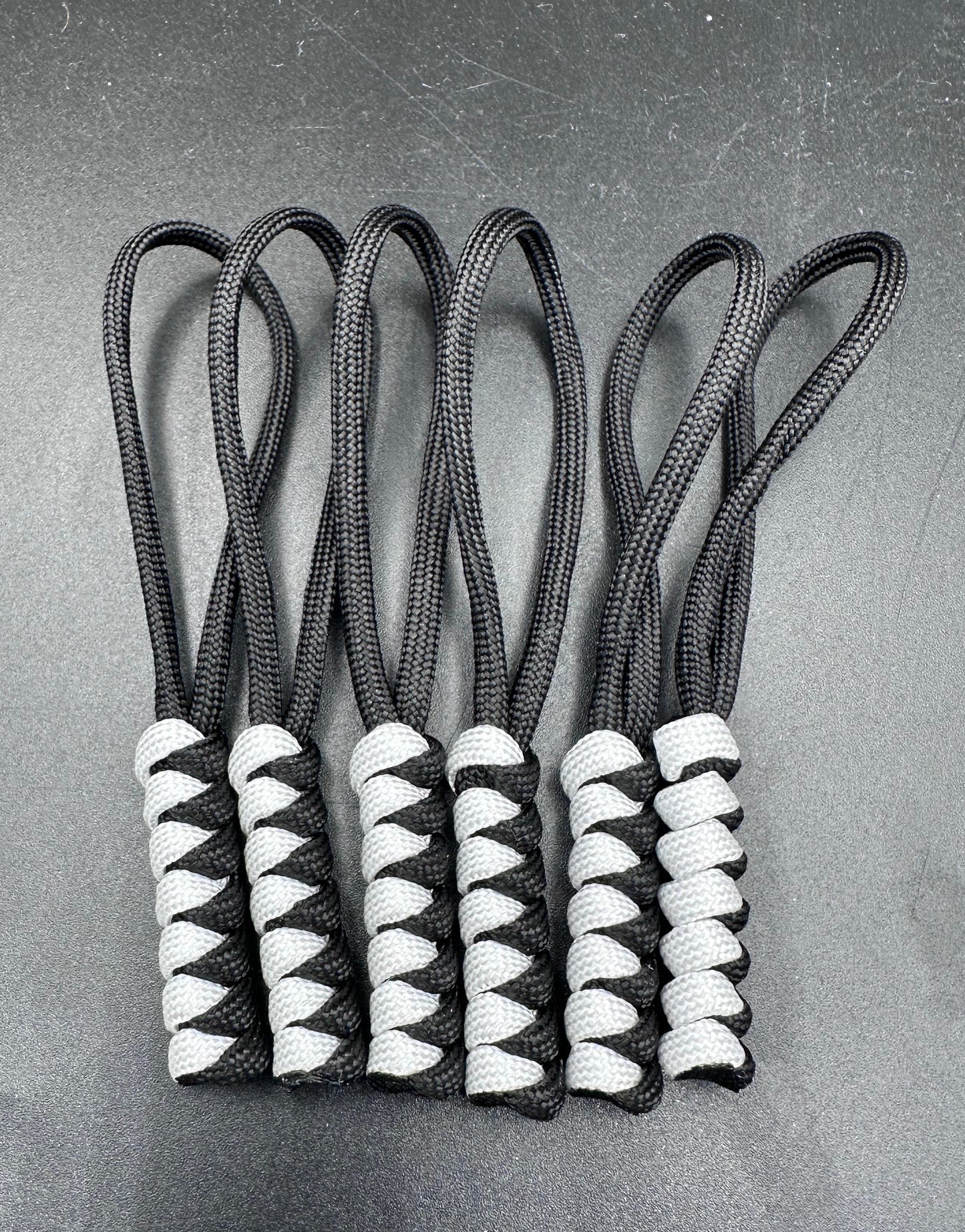 Paracord zipper pulls in packs of 6 limited edition Halloween range