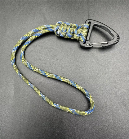 EDC triangular clip Paracord lanyard