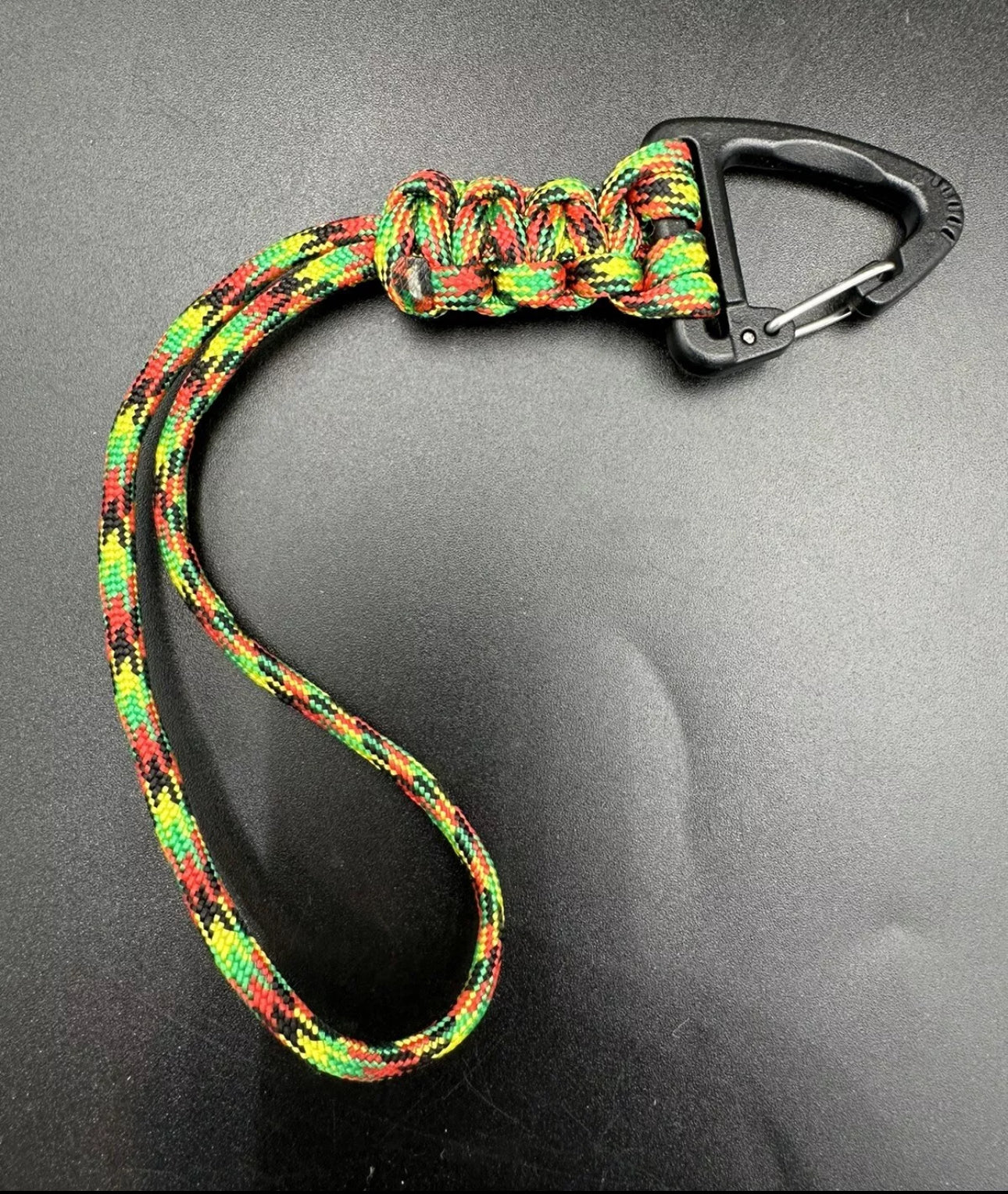 EDC triangular clip Paracord lanyard