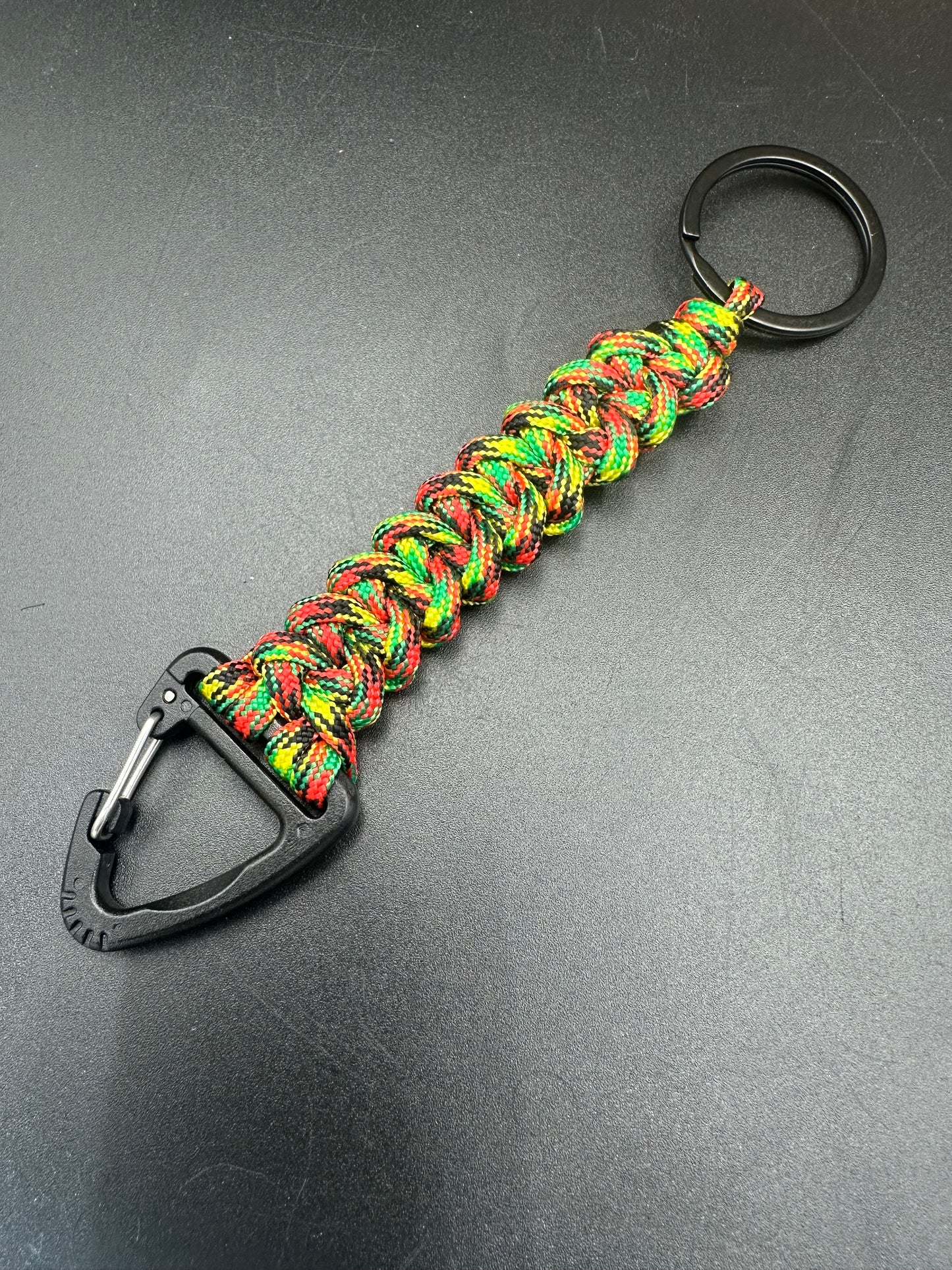Tactical EDC Paracord keyring with triangle clip and key ring in Caribbean camouflage coloured shark jaw weave 