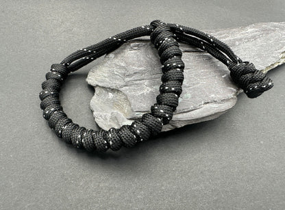 Paracord survival bracelets in tactical black  lightweight handmade snake knott design U.K.