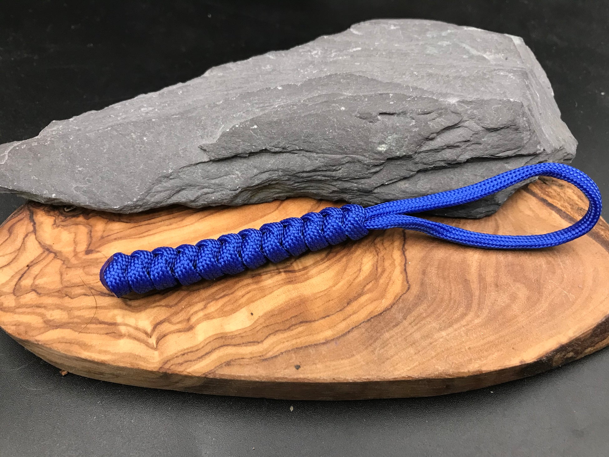 Hand made Paracord lanyard in Blue snake knot design