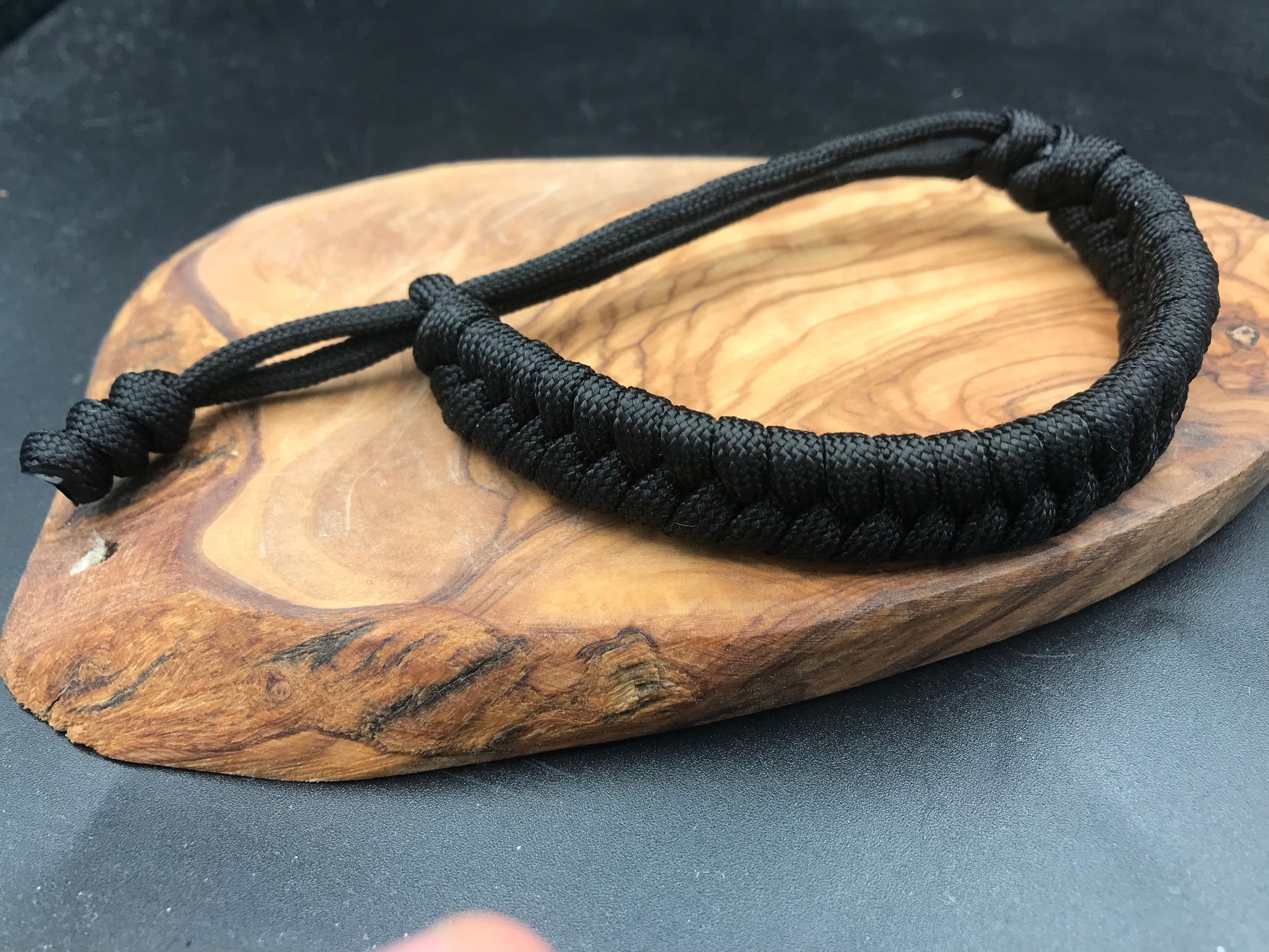 Handmade Paracord Fishtail weave bracelet in Black colour