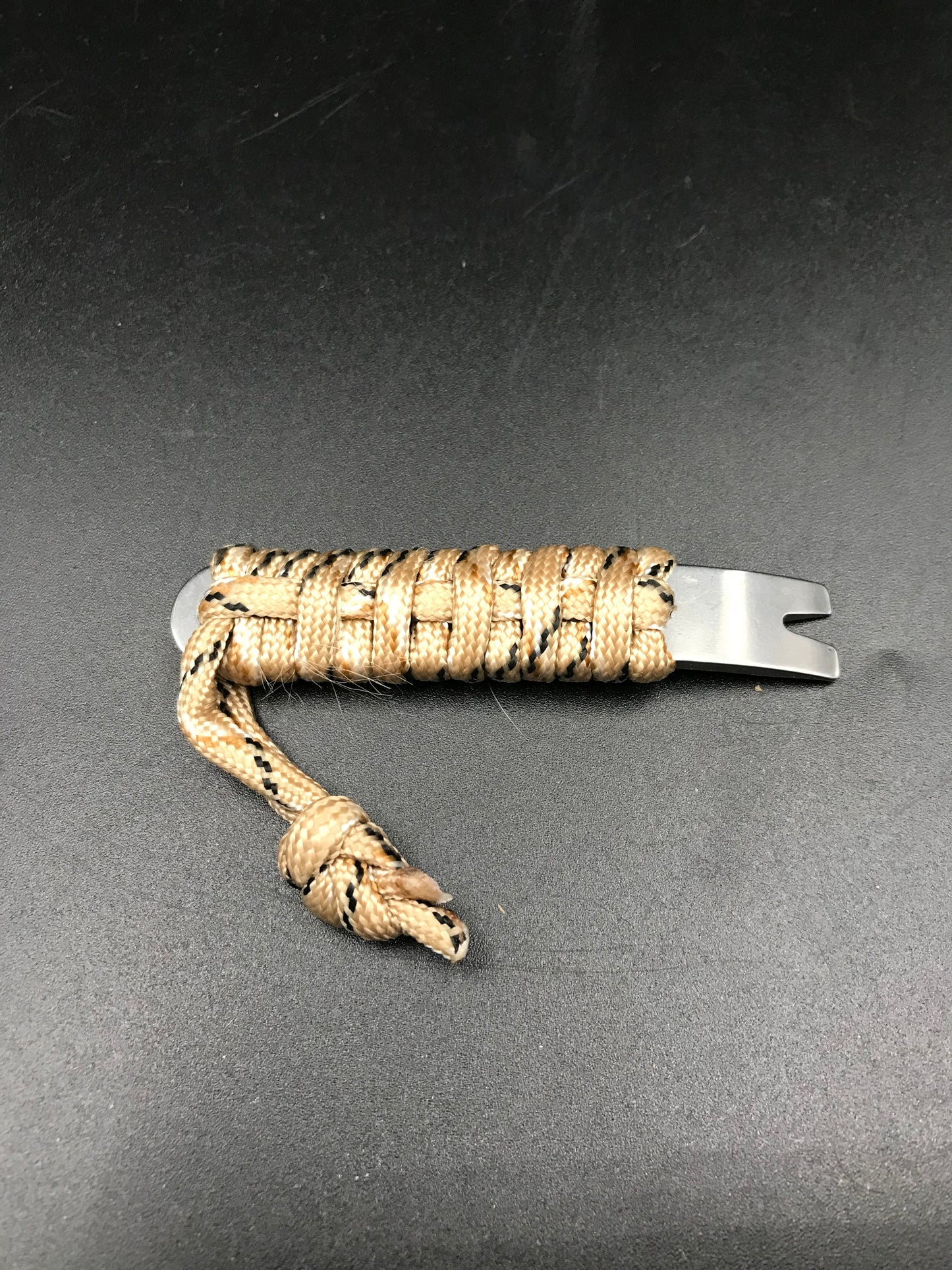 mini EDC tool crank crowbar