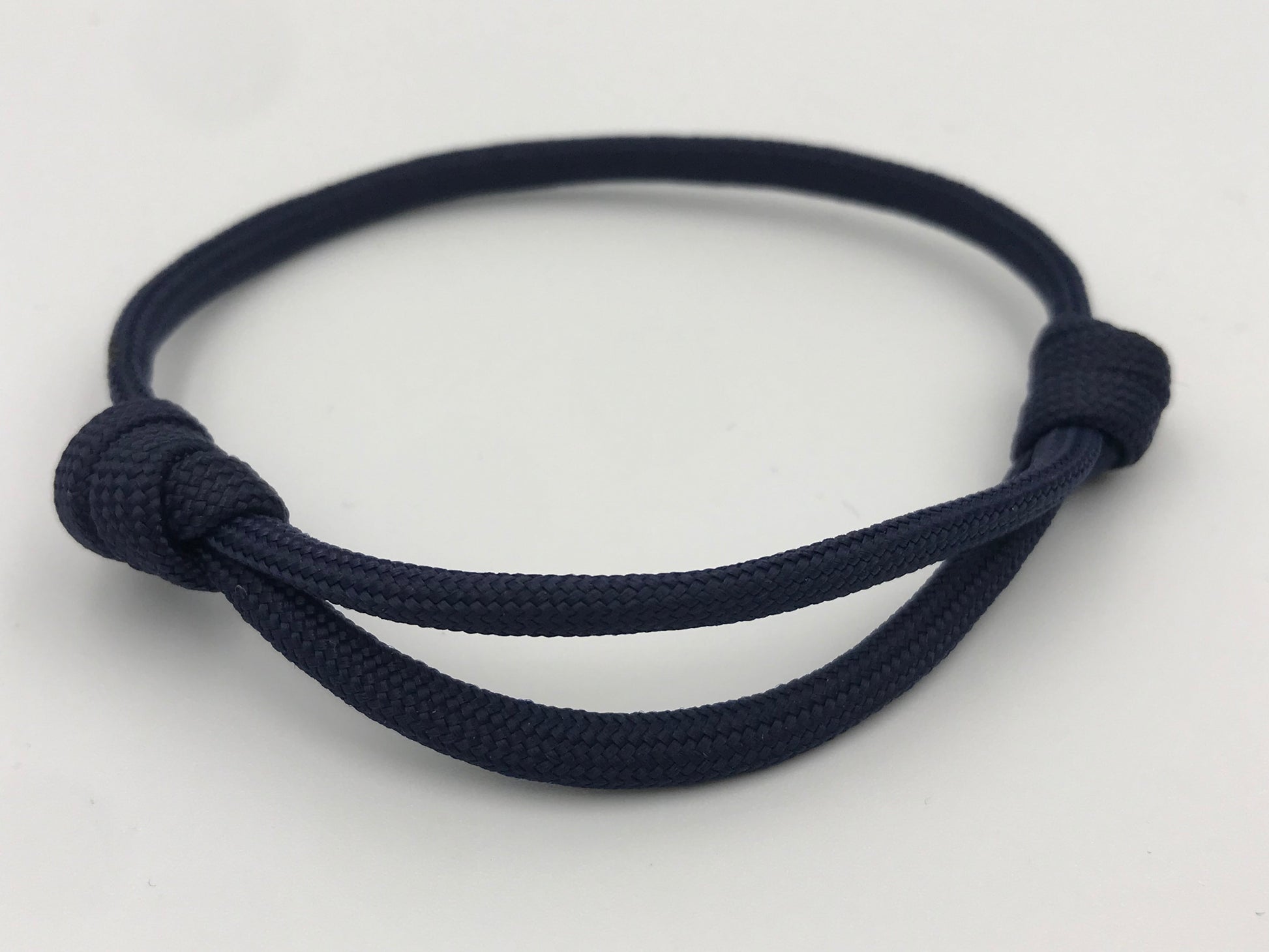 Paracord friendship bracelet