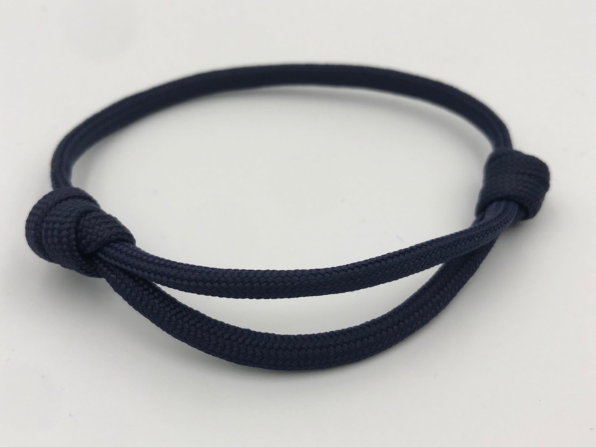 Paracord friendship bracelet